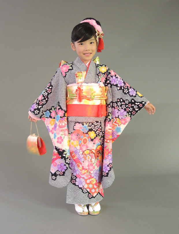 七五三レンタル 7歳・女の子 黒絞り模様